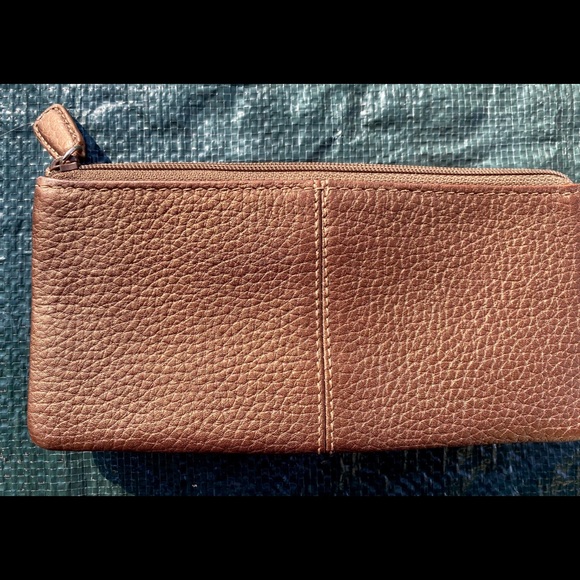 Two Toned Brown Leather Brighton Wallet - Picture 2 of 3
